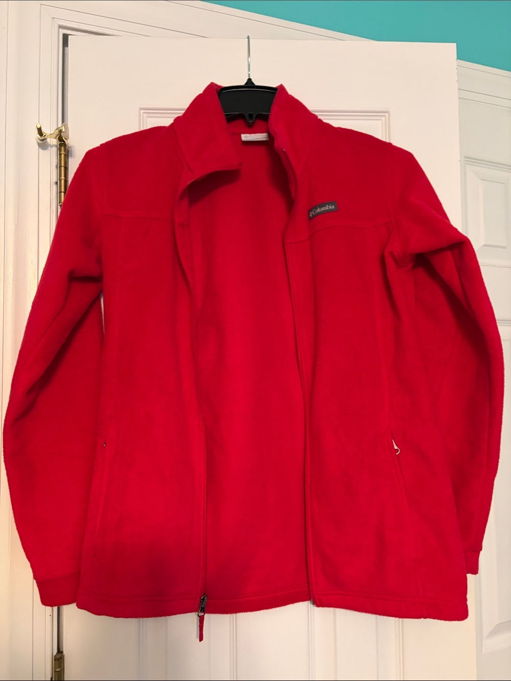 Red Big Boy’s zip-up jacket
